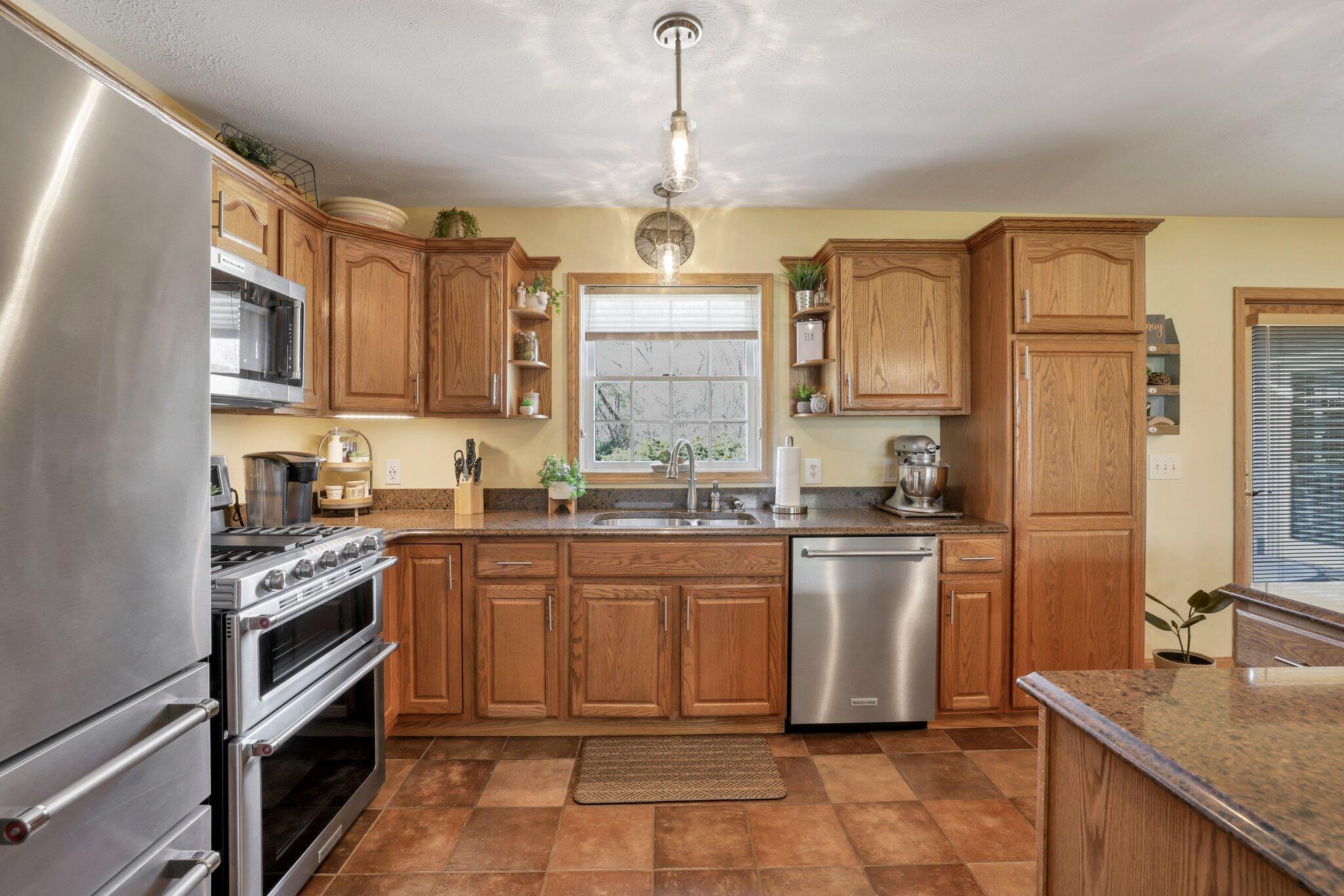 4700 Ellerman Road Zanesville, OH 43701 - Photo 21 of 101 31-web-or-mls-GR7A6711