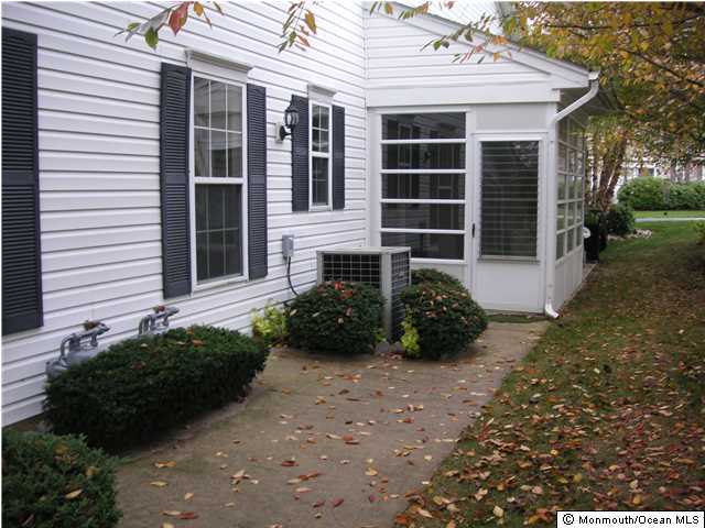 12 Silverside Road Lakewood, NJ 08701 - Photo 12 of 16 Additional Photo