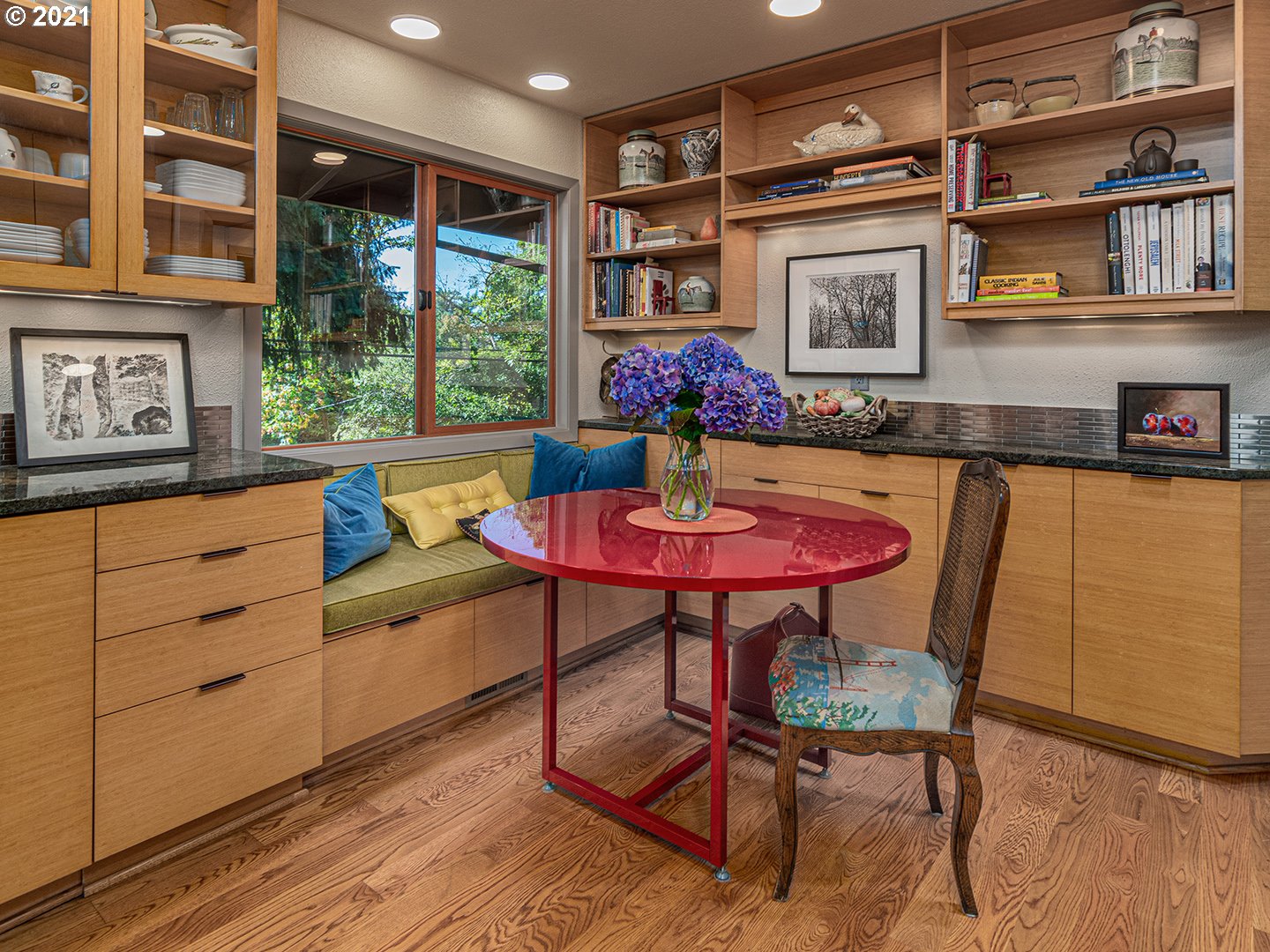 3439 Southwest Hamilton Street Portland, OR 97239 - Photo 11 of 32 Gallery Image 11