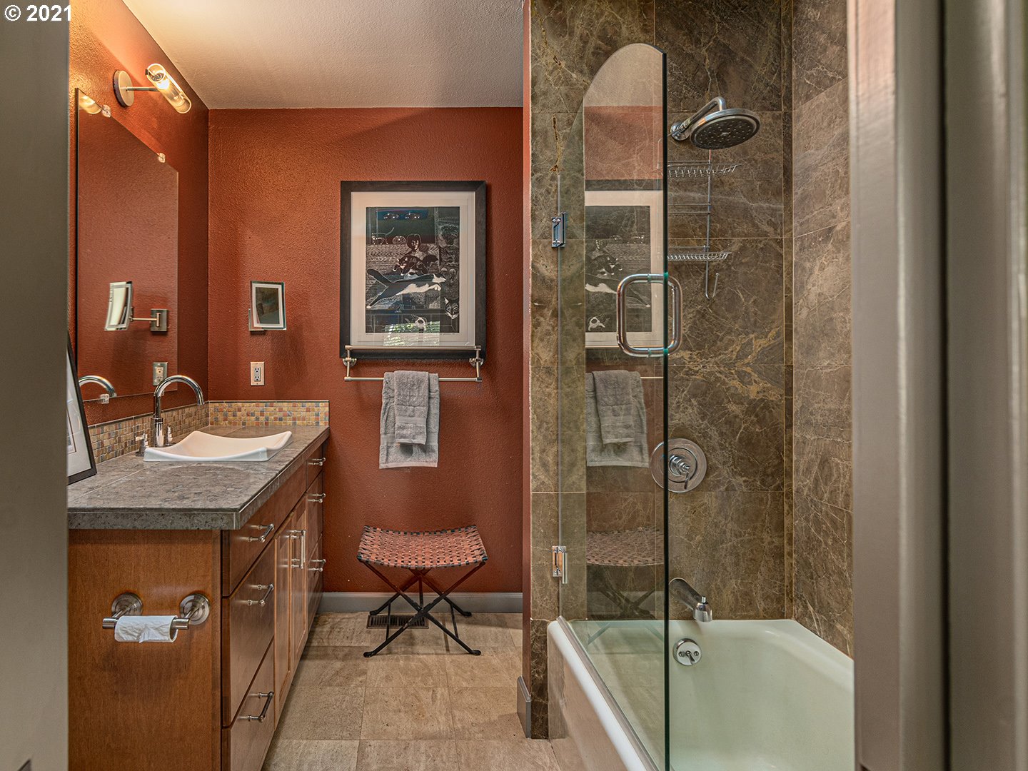 3439 Southwest Hamilton Street Portland, OR 97239 - Photo 13 of 32 Gallery Image 13