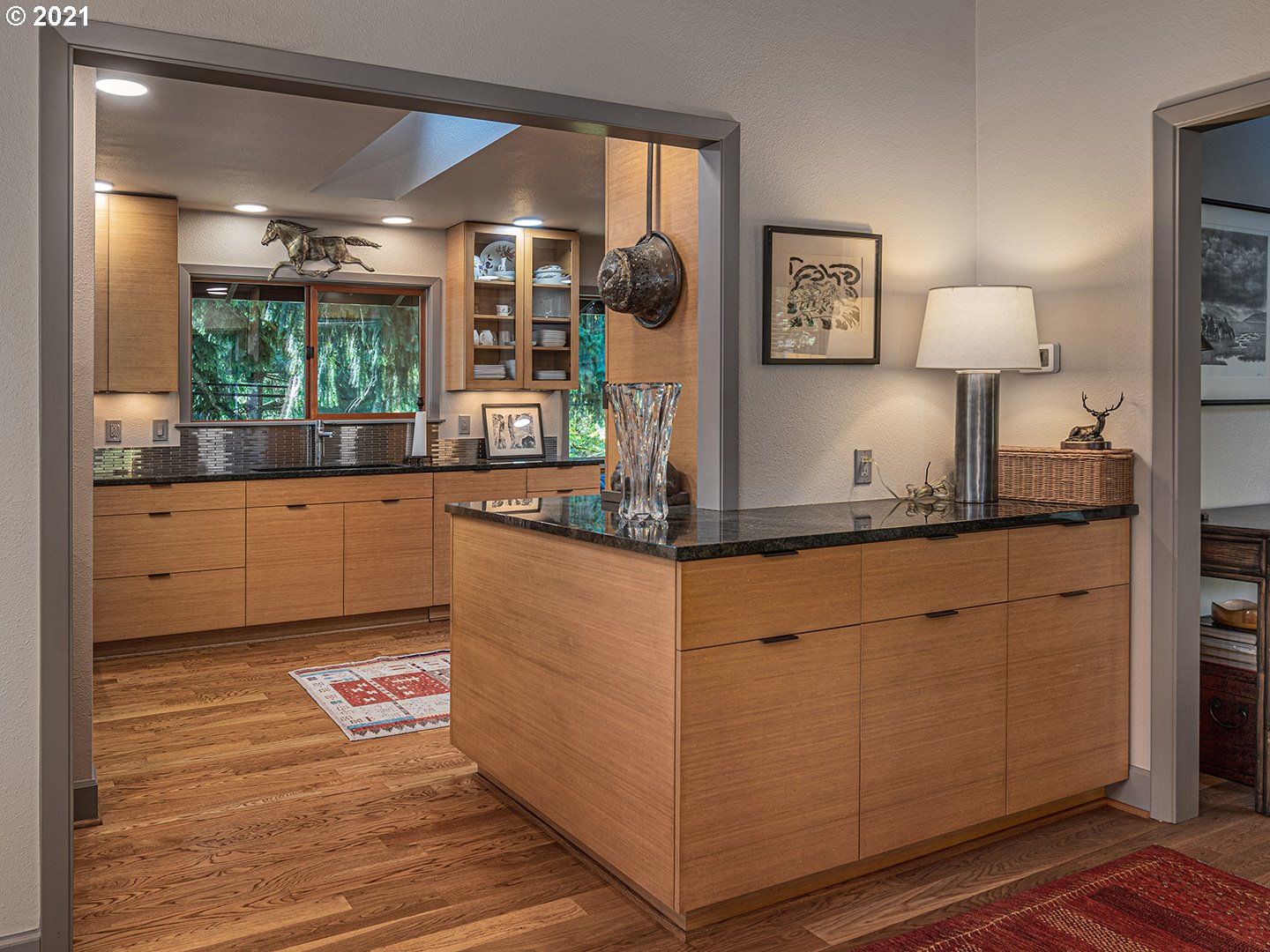 3439 Southwest Hamilton Street Portland, OR 97239 - Photo 7 of 32 Gallery Image 7