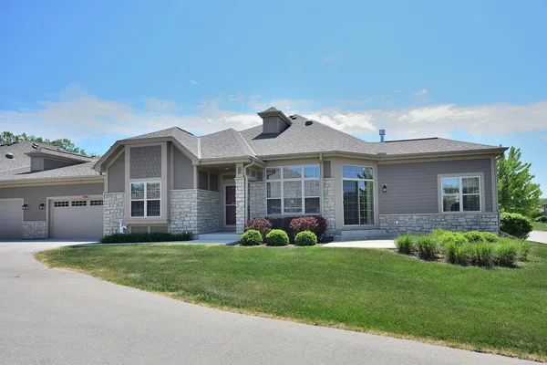 $695,000 | 4380 Nighthawk Trail, Brookfield, WI 53005