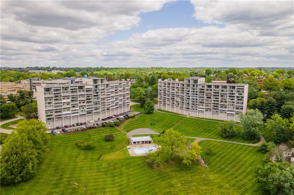 1150 Bower Hill Road, Unit 514B Pittsburgh, PA 15243 - Photo 43 of 44 a view of a city