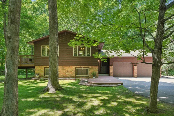 $389,900 | 4697 McAllister Avenue Northeast, St. Michael, MN 55376