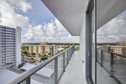 $3,450,000 | 1116 North Ocean Boulevard, Unit 901, Pompano Beach, FL 33062