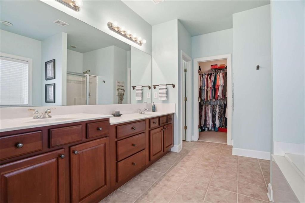 3335 The Commons Drive Cumming, GA 30041 - Photo 15 of 60