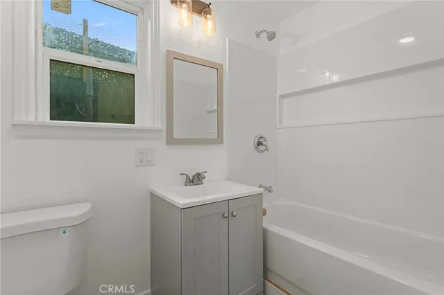 $1,795 | 314 Sonora Street, Redlands, CA 92373