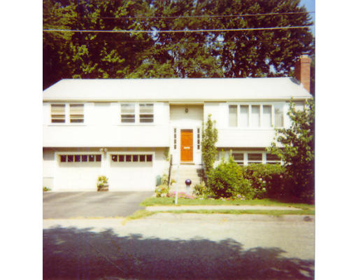 10 Hewitt Circle Needham, MA 02494 - Photo 1 of 1