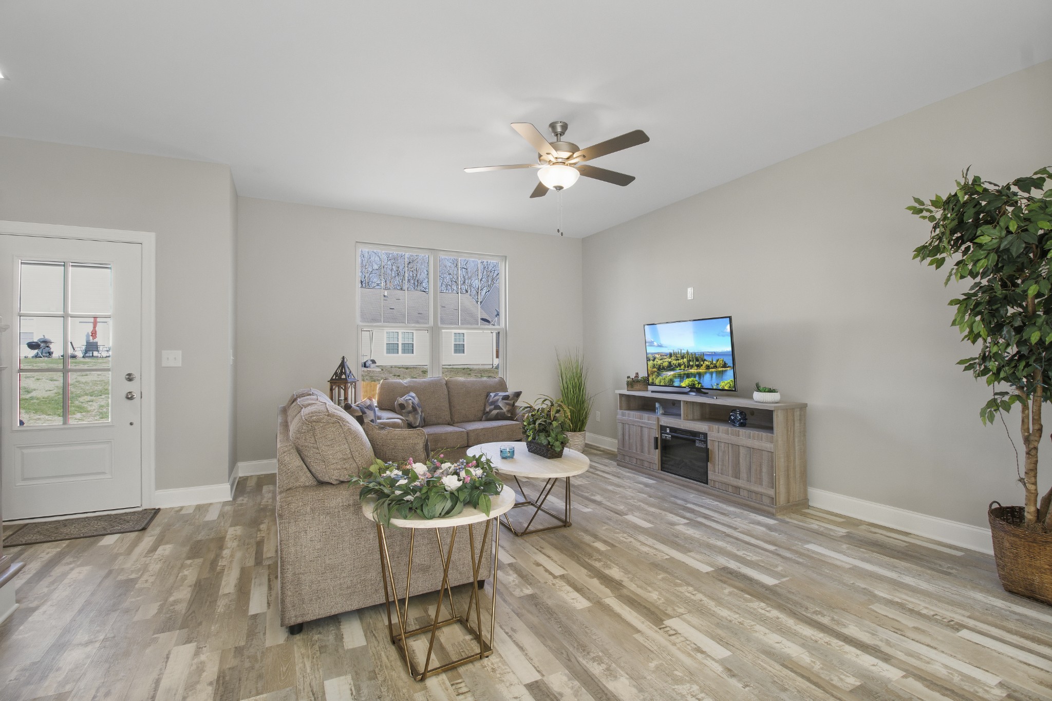 671 Faye Alley Springfield, TN 37172 - Photo 8 of 21 Gallery Image 8