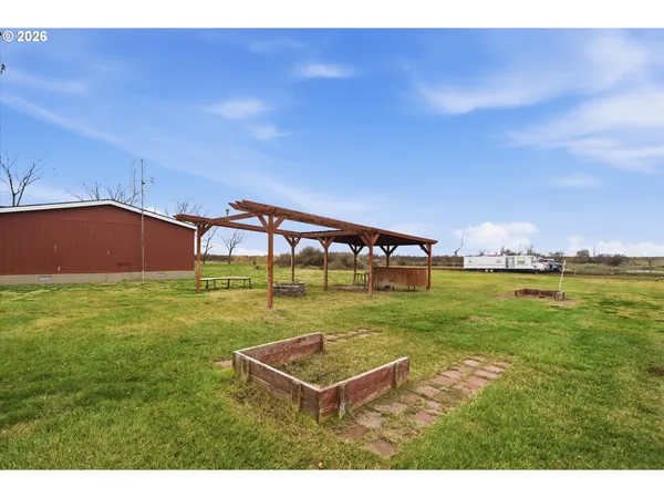 $419,900 | 78931 Miller Road, Boardman, OR 97818
