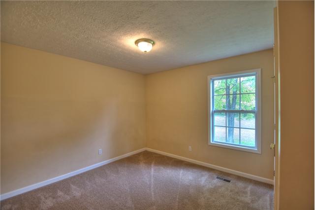 140 Hickory Ridge Woodbury, TN 37190 - Photo 10 of 14 Gallery Image 10