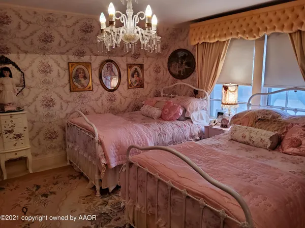 $725,000 | 2501 South Grand Street, Amarillo, TX 79103