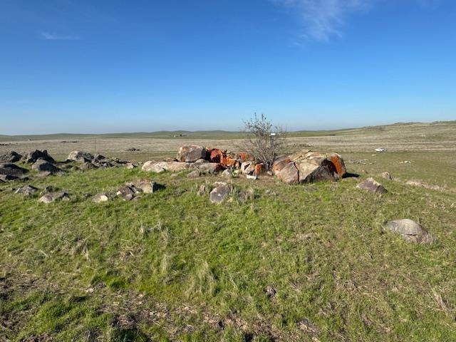 34008 Heiskell Drive Raymond, CA 93653 - Photo 12 of 19 an aerial view of a houses with a lake view