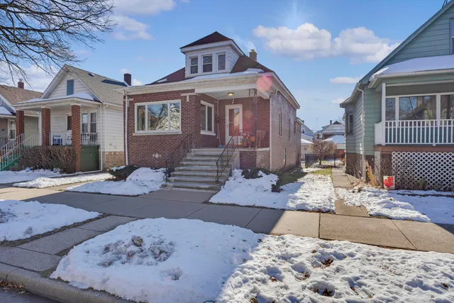 $289,900 | 1218 120th Street, Whiting, IN 46394