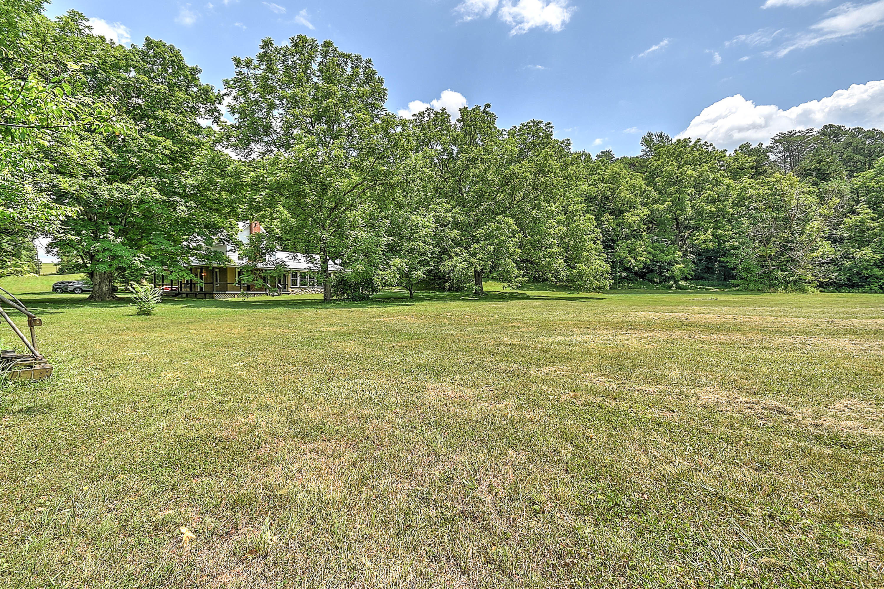 1400 Greystone Road Greeneville, TN 37743 - Photo 10 of 31 10