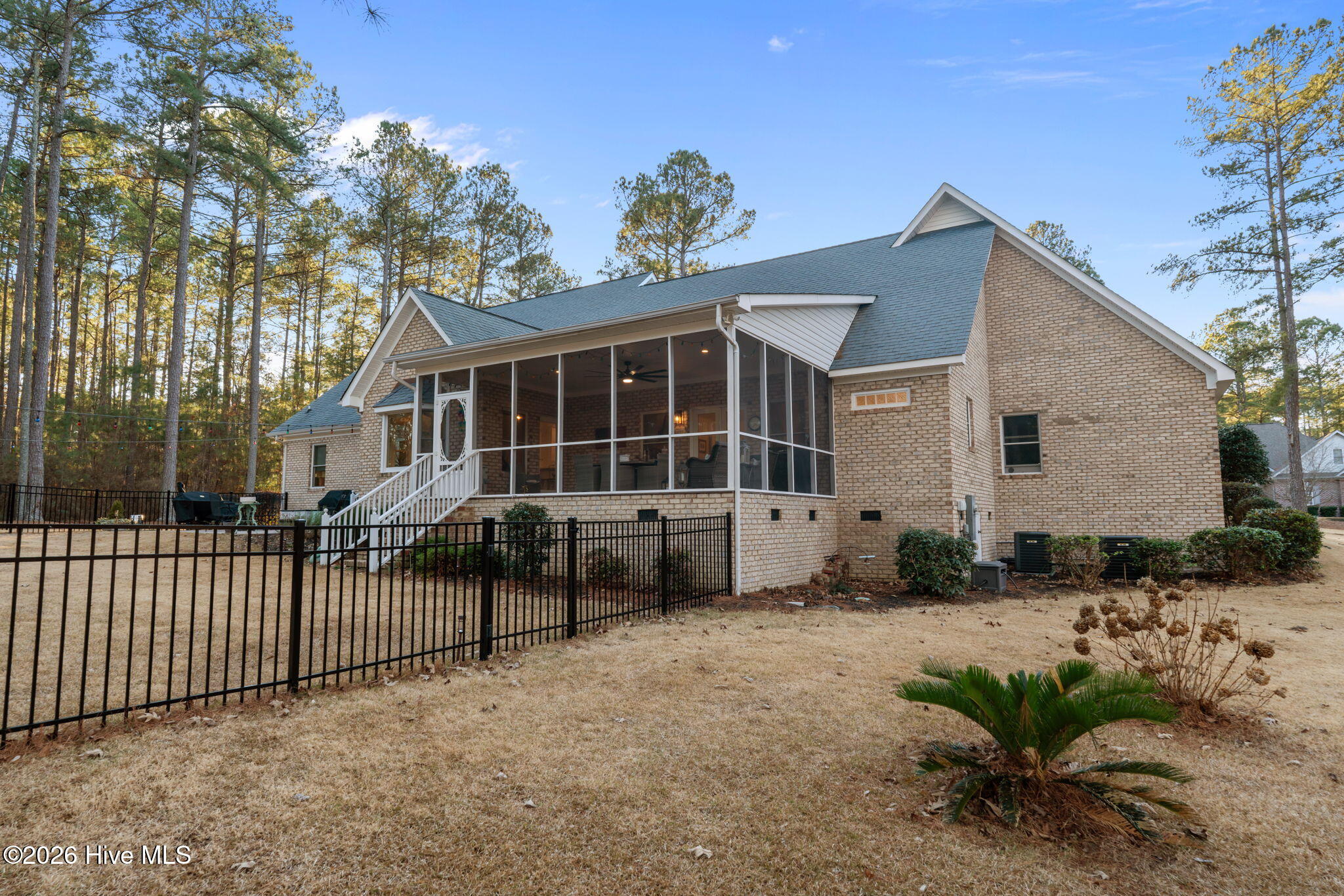 30181 East Lake Road Wagram, NC 28396 - Photo 14 of 60 16-web-or-mls-DSC07773