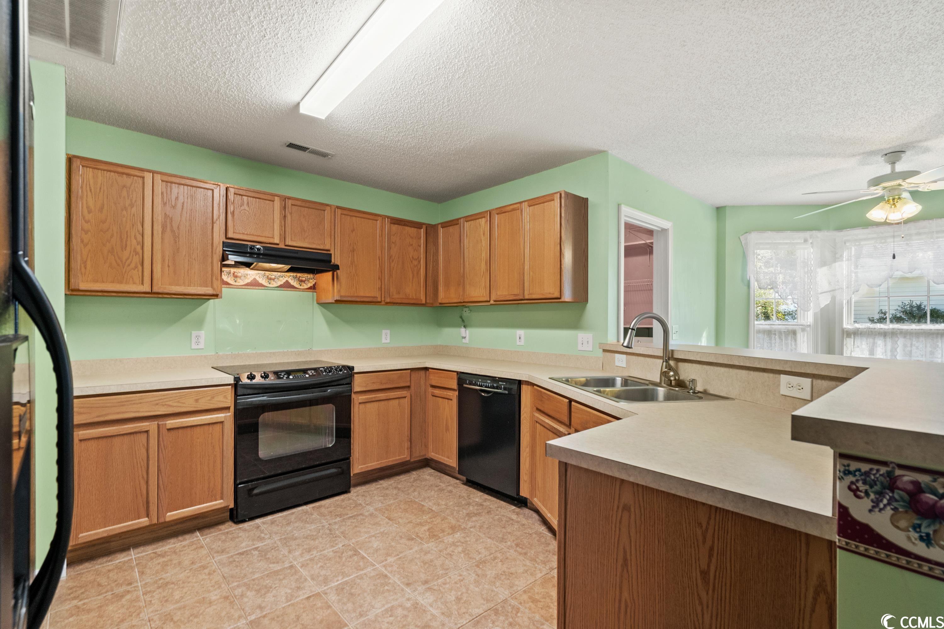 200 Covey Pointe Court Murrells Inlet, SC 29576 - Photo 13 of 39