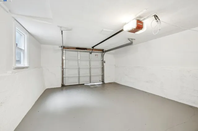 a view of a room with an empty space