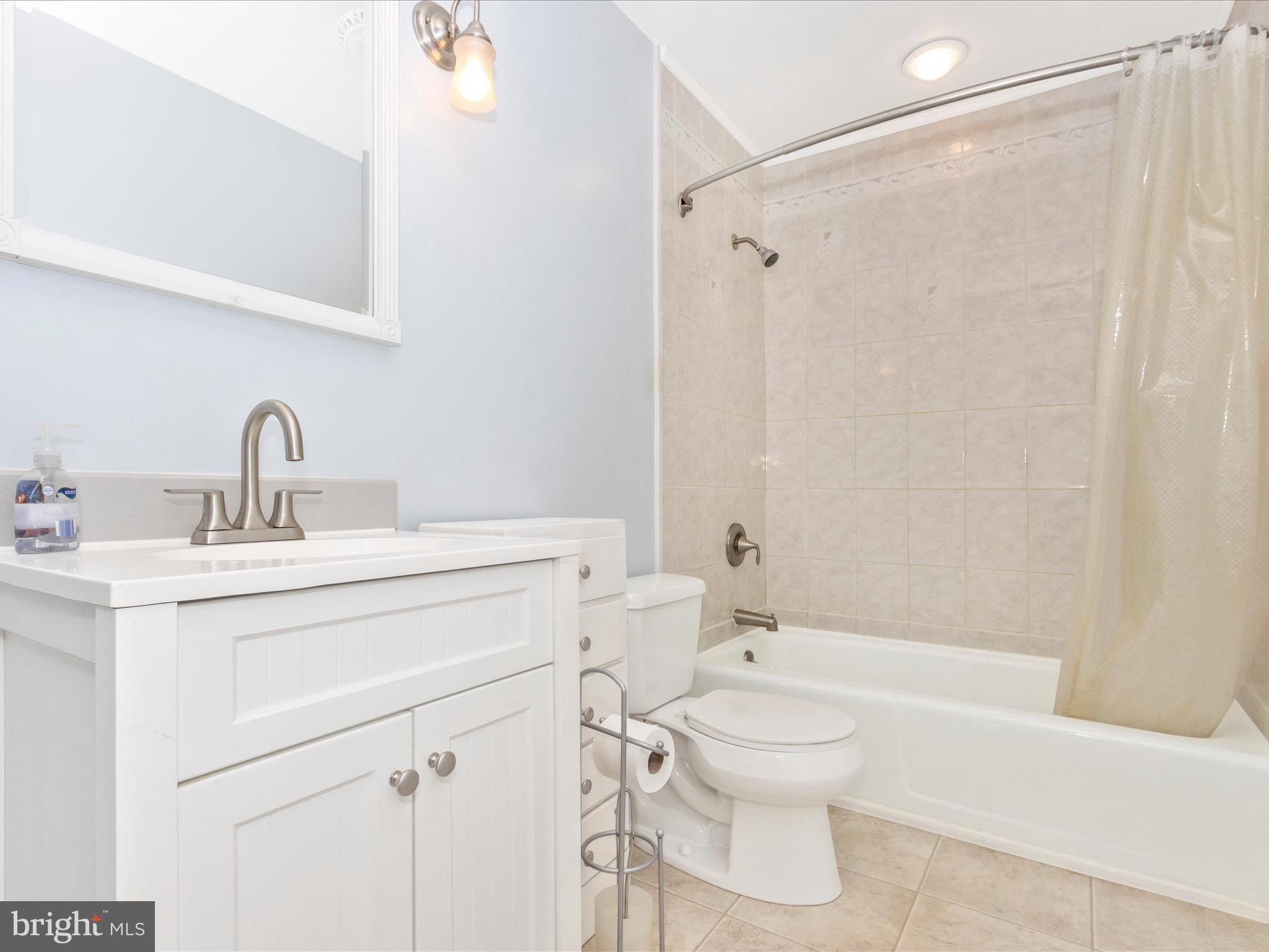 7601 Gaither Road Sykesville, MD 21784 - Photo 20 of 51 Full Bath