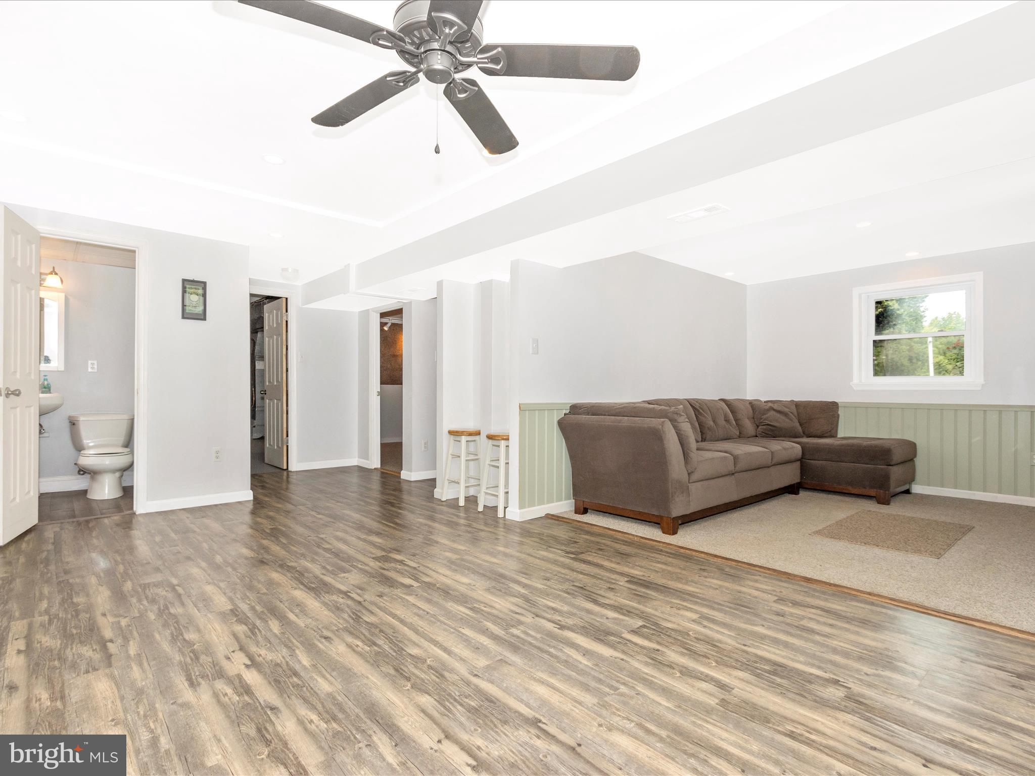 7601 Gaither Road Sykesville, MD 21784 - Photo 34 of 51 Family Room