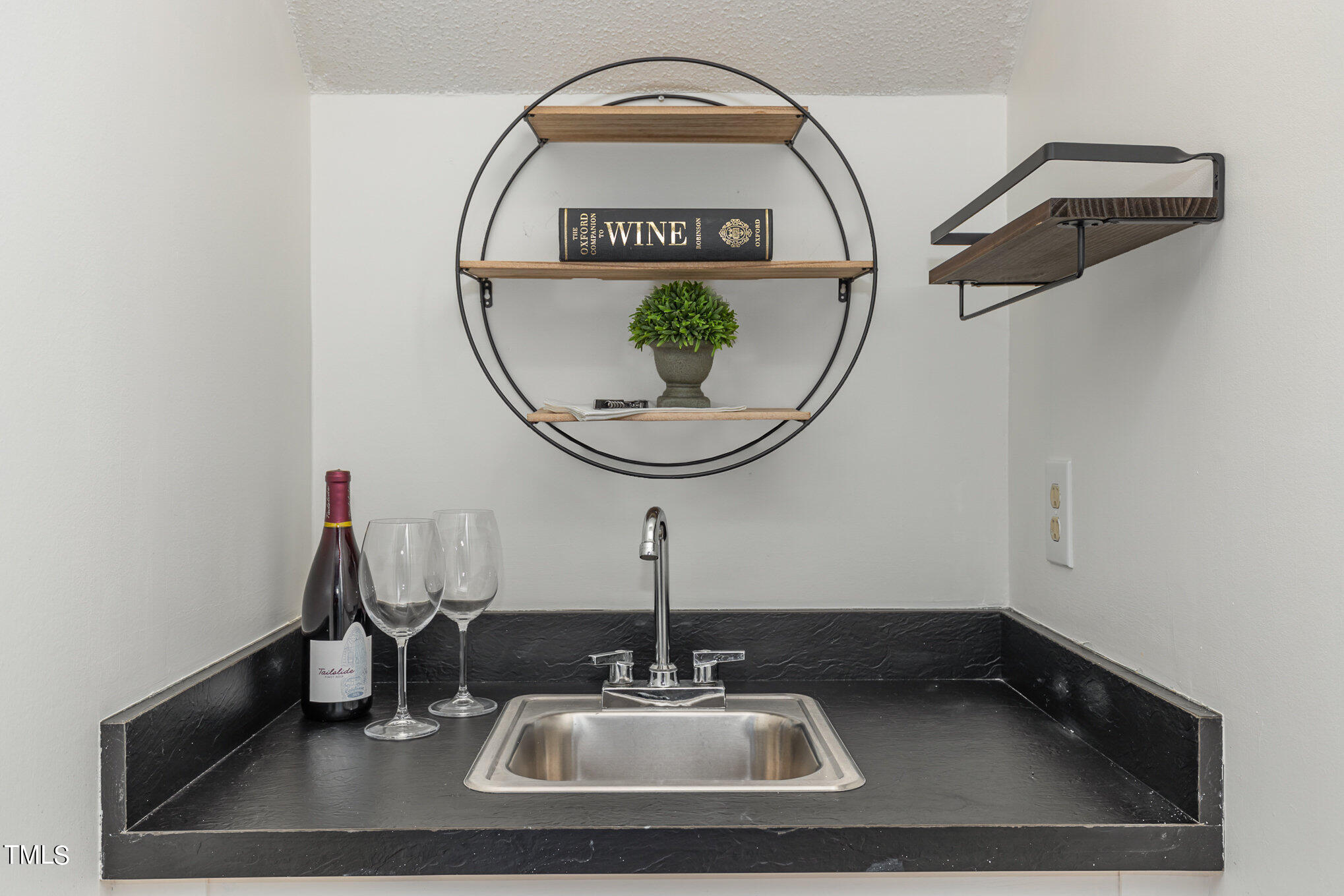 7905 Farnham Court Raleigh, NC 27615 - Photo 12 of 28 015_42-edit