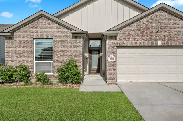 $2,075 | 11107 Lulu Lane, Willis, TX 77318