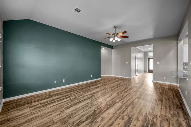 $2,075 | 11107 Lulu Lane, Willis, TX 77318