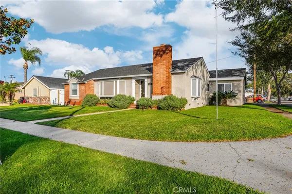 $1,035,000 | 618 South Lee Avenue, Fullerton, CA 92833