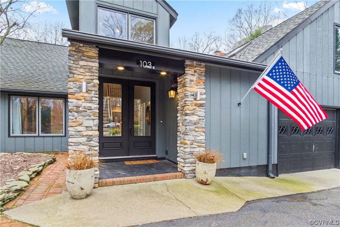 103 Overlook Drive Williamsburg, VA 23185 - Photo 10 of 50 a front view of a house