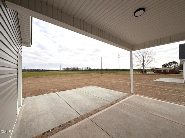 $258,400 | 606 South Vance Street, Fremont, NC 27830