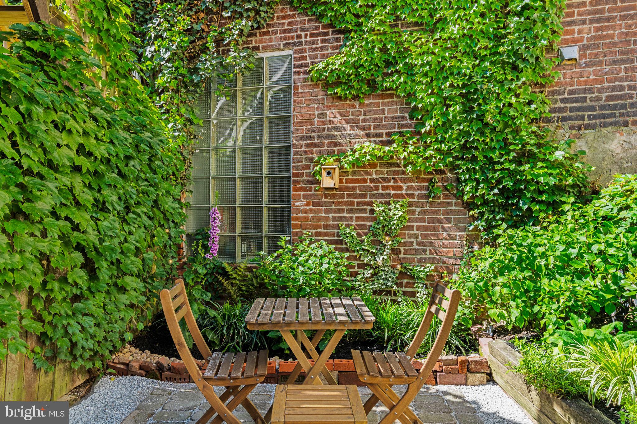 142 Carpenter Street Philadelphia, PA 19147 - Photo 18 of 49 a view of a bench with potted plants