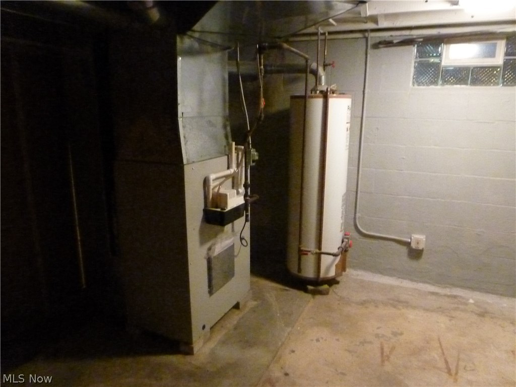 2124 North Ridge Road Elyria, OH 44035 - Photo 14 of 18