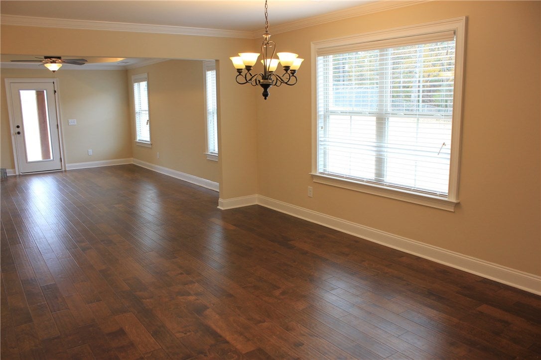 208 Blasted Rock Road Auburn, AL 36830 - Photo 8 of 32 Gallery Image 8