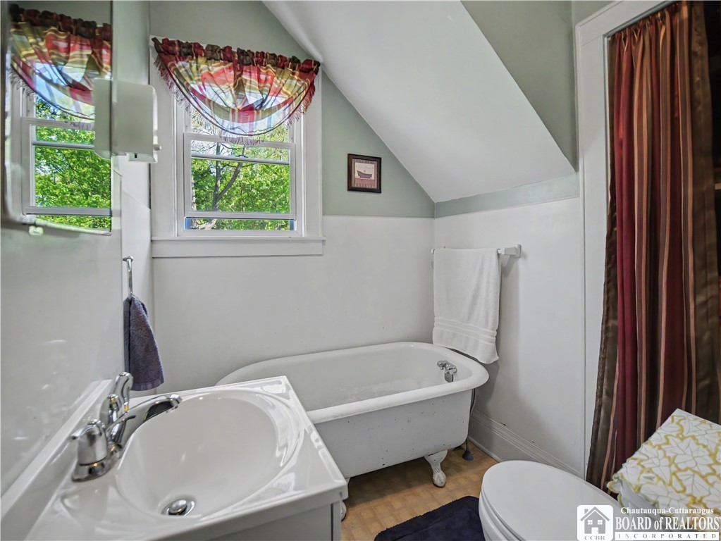 12210 Hanford Road Hanover, NY 14136 - Photo 17 of 36