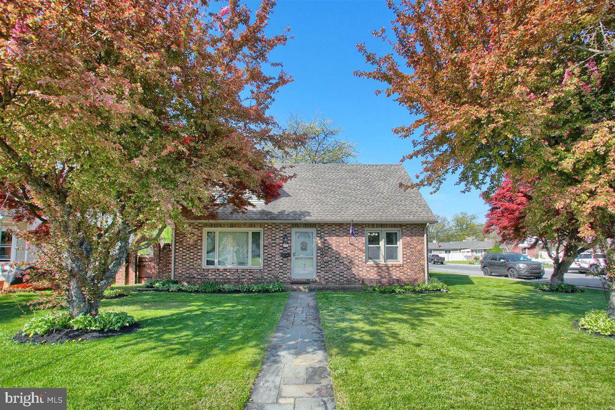 60 Media Road Carlisle, PA 17013 - Photo 1 of 30 Gallery Image 1