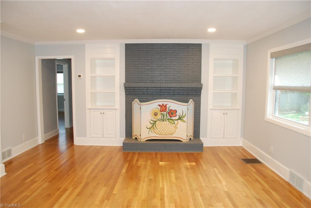 1342 Berwick Road Southwest Winston-Salem, NC 27103 - Photo 10 of 38 Dining unfurnished