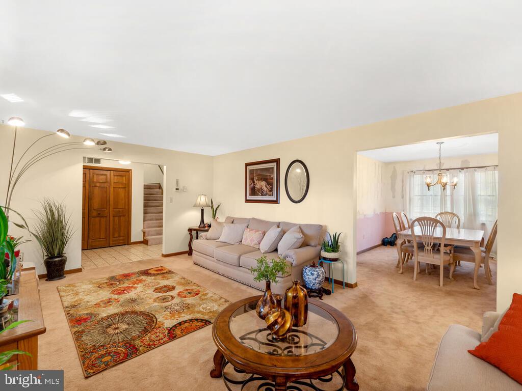 3308 Offutt Road Randallstown, MD 21133 - Photo 6 of 63 Gallery Image 6