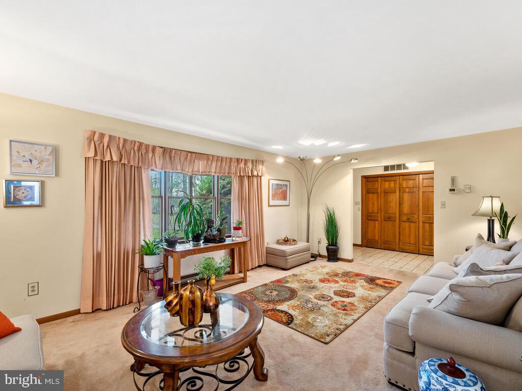 3308 Offutt Road Randallstown, MD 21133 - Photo 8 of 63 Gallery Image 8