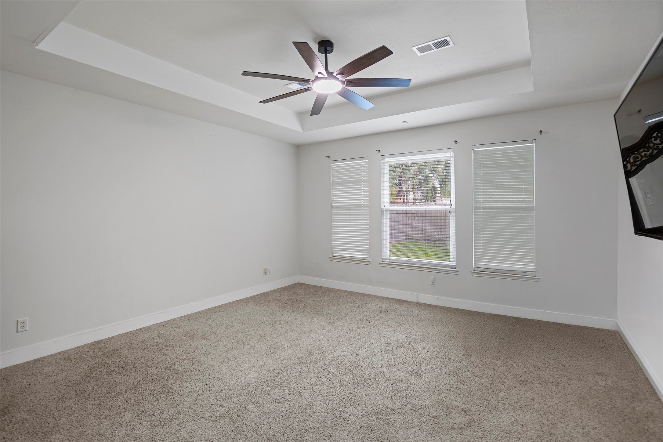 9211 Memorial Grove Drive Spring, TX 77379 - Photo 12 of 47 Principal Bedroom