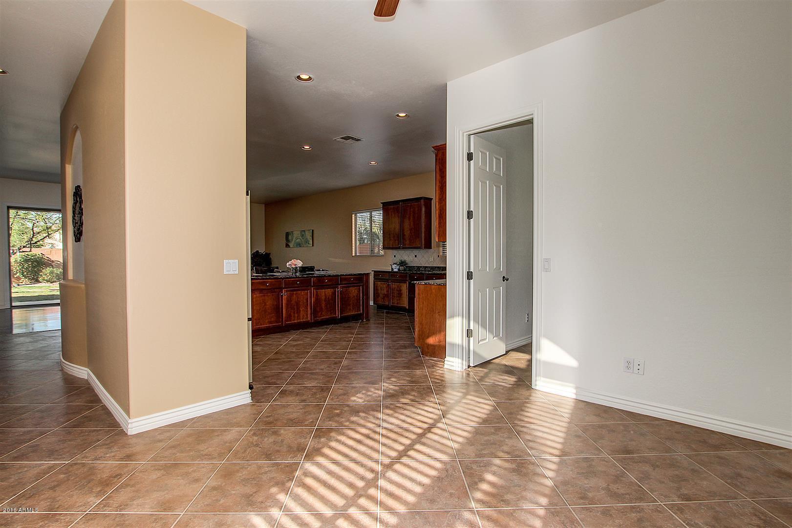 4504 East Reins Road Gilbert, AZ 85297 - Photo 24 of 75 0018-Reins (18)