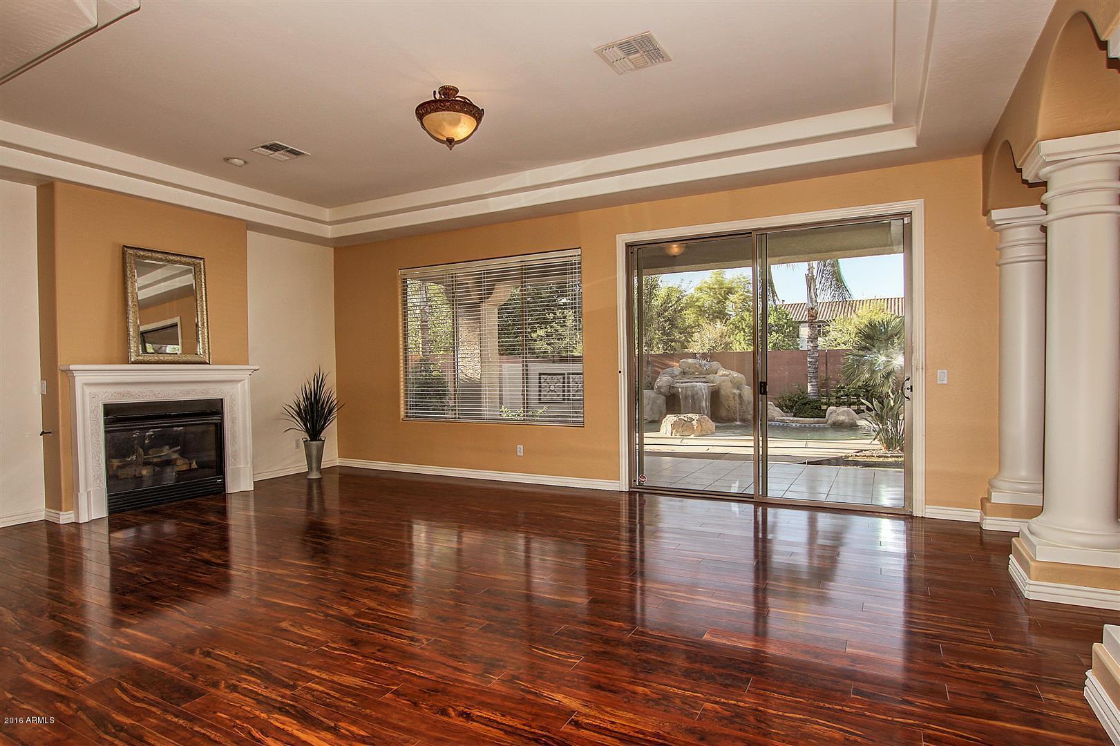 4504 East Reins Road Gilbert, AZ 85297 - Photo 7 of 75 0053-Reins (53)