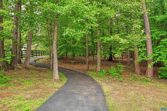 $854,750 | 1628 Bear Island Parkway, Zion Crossroads, VA 22942