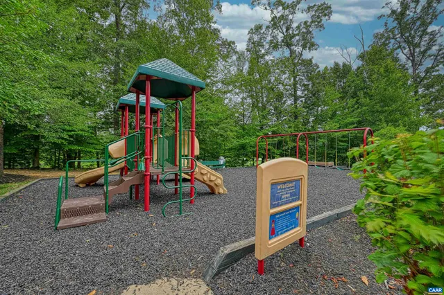 $854,750 | 1628 Bear Island Parkway, Zion Crossroads, VA 22942