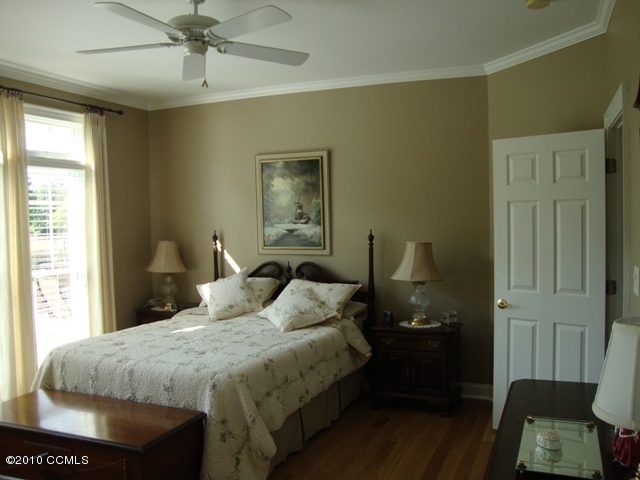 208 Mellen Road New Bern, NC 28562 - Photo 14 of 20 Master Bedroom