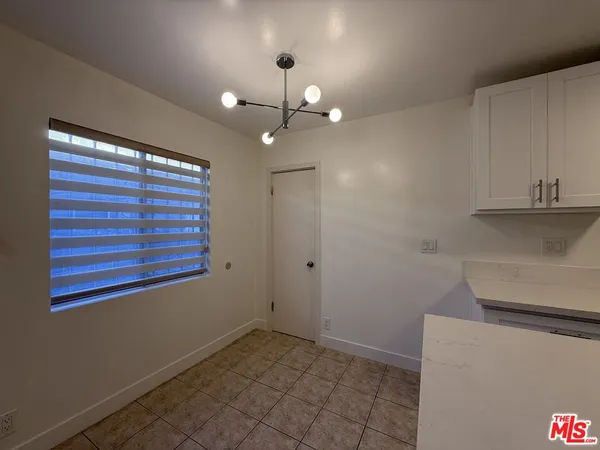 $2,300 | 7307 Willoughby Avenue, Unit 2, Los Angeles, CA 90046