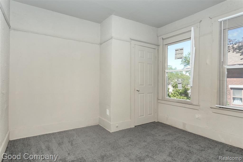 2362 Carson Street Detroit, MI 48209 - Photo 14 of 20