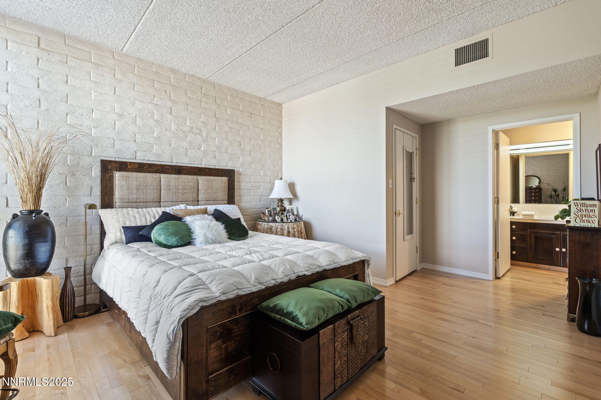 1200 Riverside Drive, Unit 1232 Reno, NV 89503 - Photo 25 of 39 26-web-or-mls-DSC06860