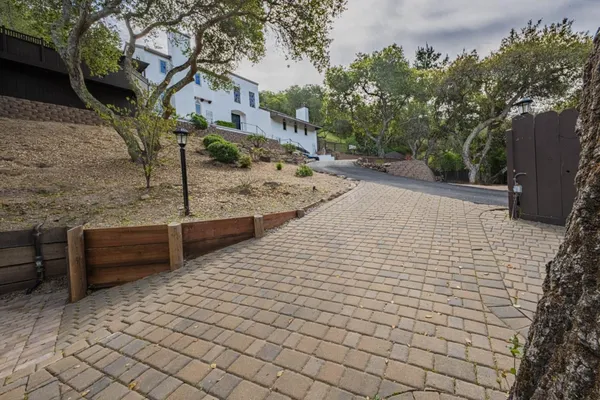 $1,398,000 | 25949 Deer Run Lane, Salinas, CA 93908