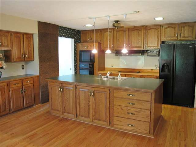 1015 Coal Bank Road Metamora, IL 61548 - Photo 3 of 7 Gallery Image 3