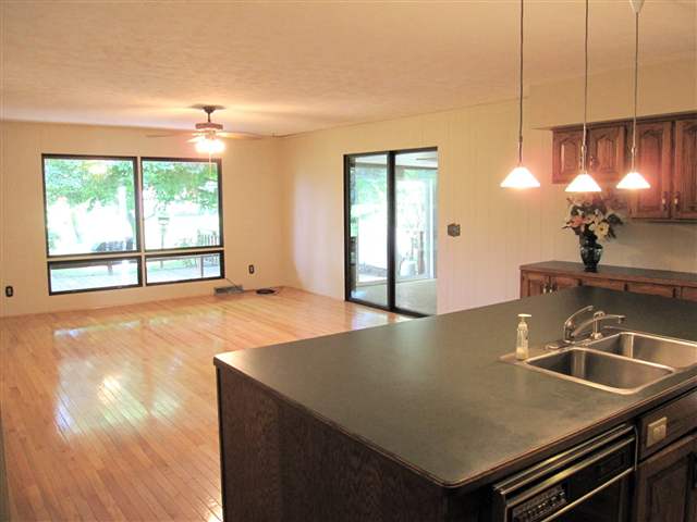 1015 Coal Bank Road Metamora, IL 61548 - Photo 4 of 7 Gallery Image 4